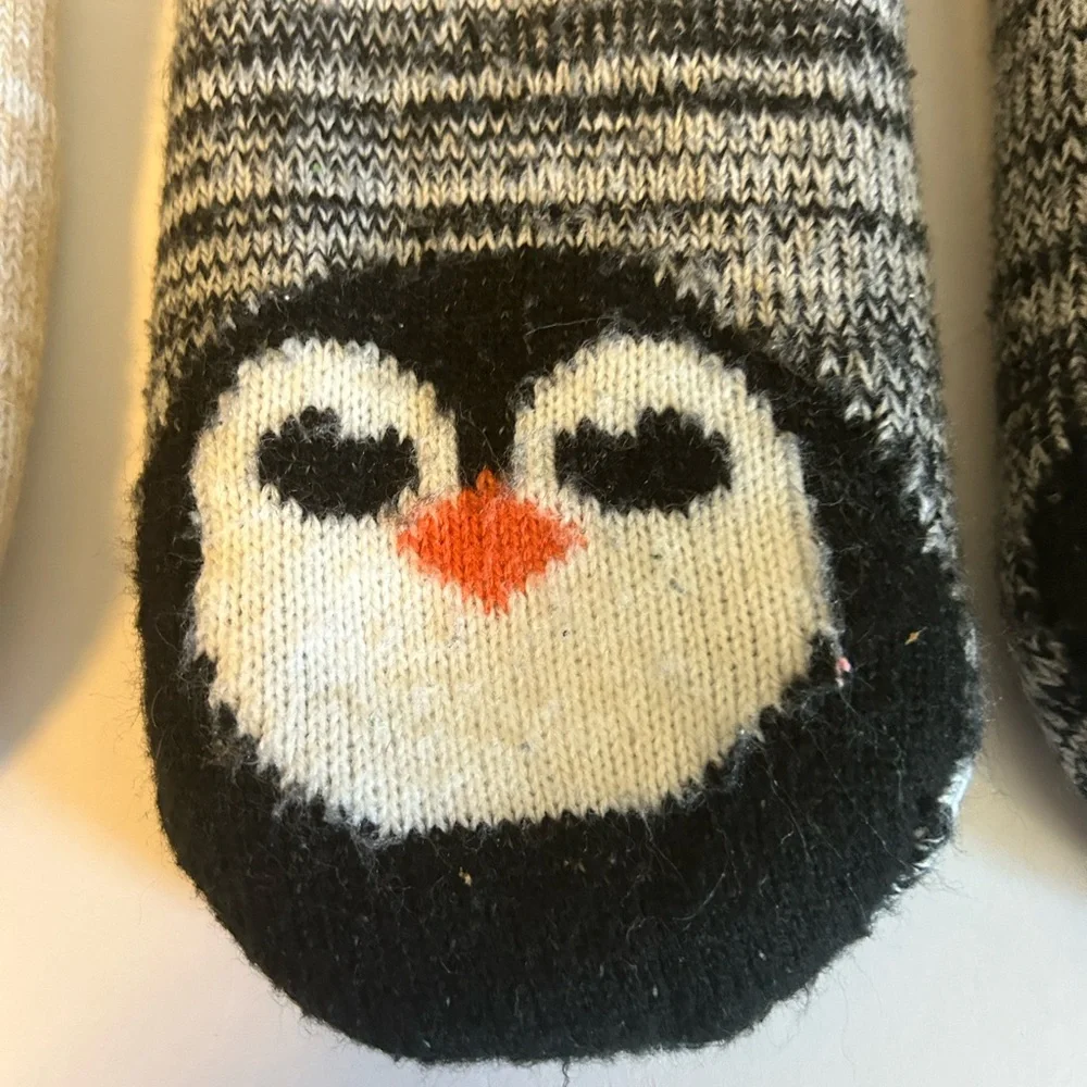 Muk Luks Sherpa-Lined Animal Grippy Socks in Beige & Gray